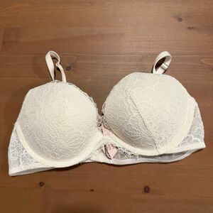 Victoria's Secret White Lace Bra